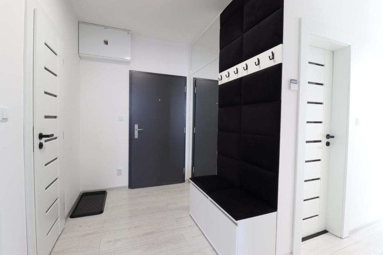Mbv28 Apartments Poprad Exterior foto